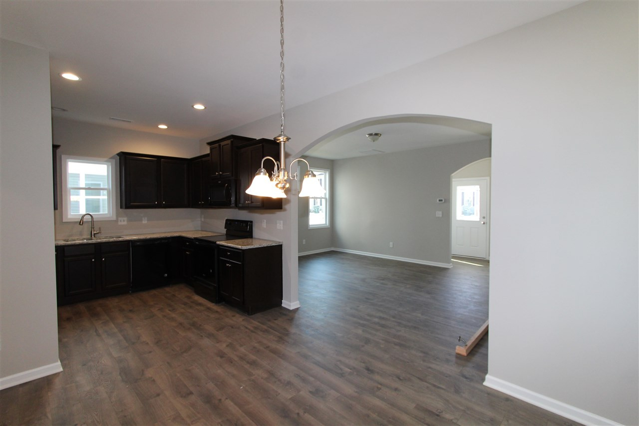 180 Yellow Jacket Ridge Clayton, NC 27520 - Photo 5 of 30 Dining Area