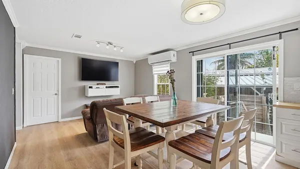 $500,000 | 5301 Southwest 29th Way, Fort Lauderdale, FL 33312
