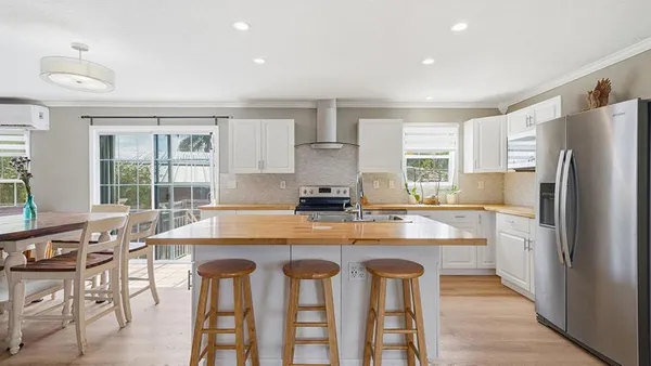 $500,000 | 5301 Southwest 29th Way, Fort Lauderdale, FL 33312