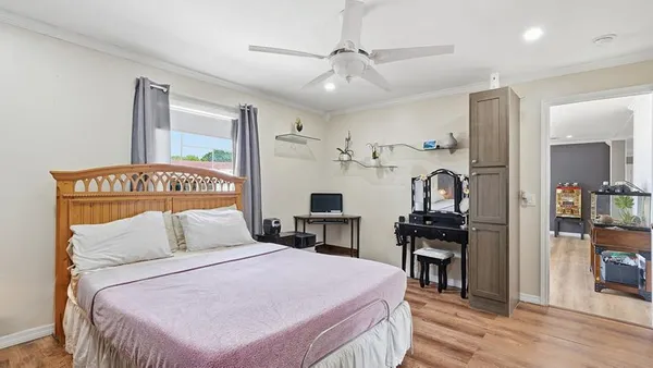 $500,000 | 5301 Southwest 29th Way, Fort Lauderdale, FL 33312