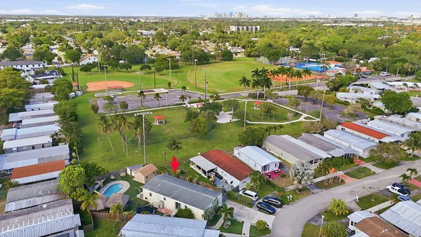 $500,000 | 5301 Southwest 29th Way, Fort Lauderdale, FL 33312