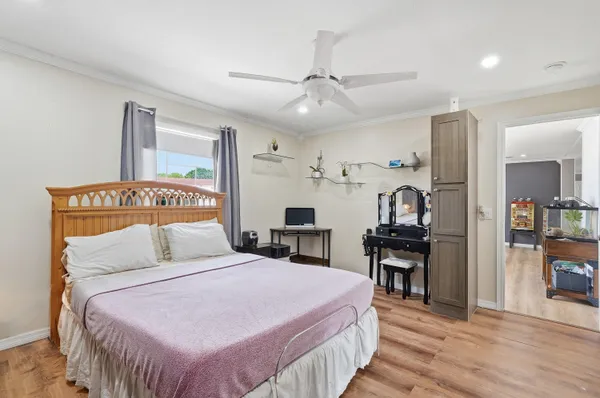 $500,000 | 5301 Southwest 29th Way, Fort Lauderdale, FL 33312