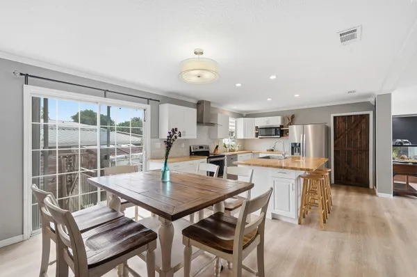 $500,000 | 5301 Southwest 29th Way, Fort Lauderdale, FL 33312
