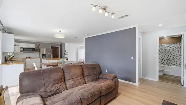$500,000 | 5301 Southwest 29th Way, Fort Lauderdale, FL 33312