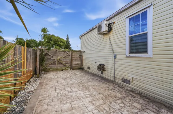$500,000 | 5301 Southwest 29th Way, Fort Lauderdale, FL 33312