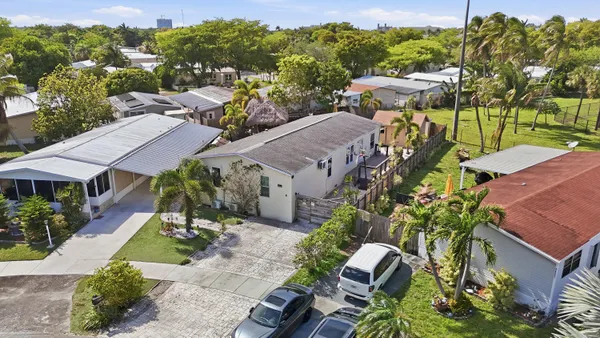 $500,000 | 5301 Southwest 29th Way, Fort Lauderdale, FL 33312