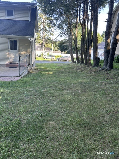 1426 Highland Avenue Waterbury, CT 06708 - Photo 4 of 17