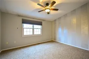 $1,950 | 2638 Birchwood Lane, Oakdale, PA 15071