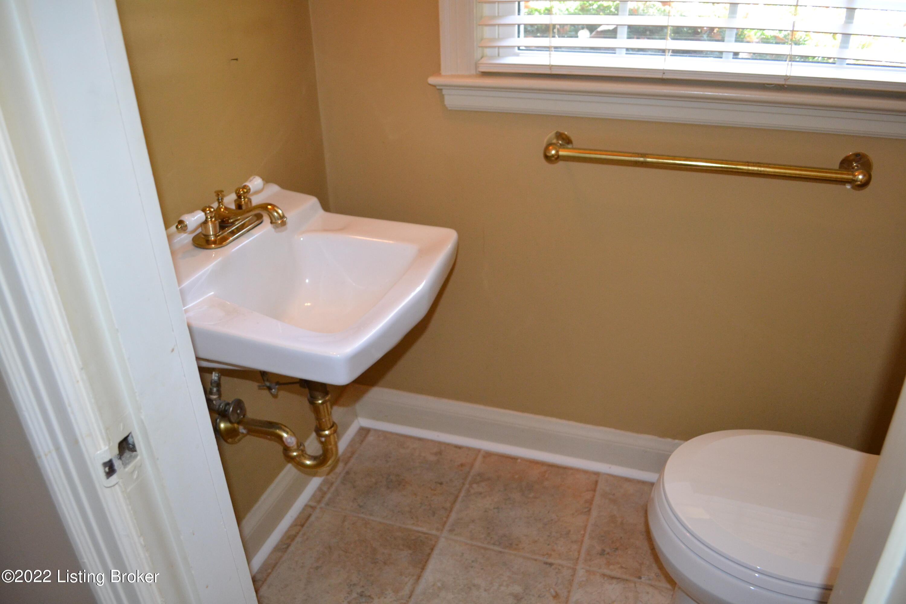 208 South Hampton Road Louisville, KY 40222 - Photo 56 of 59 DSC_0056