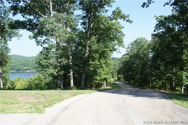 $70,000 | Trident Dr Drive, Stover, MO 65078