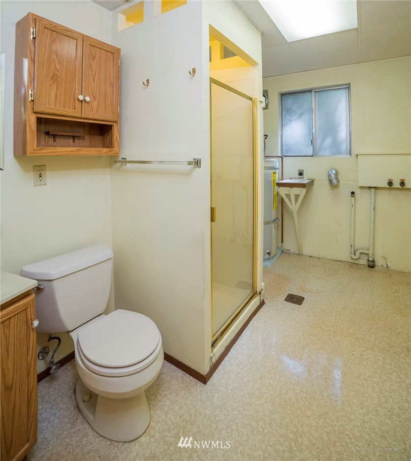 6130 Norma Beach Road Edmonds, WA 98026 - Photo 15 of 22 Gallery Image 15
