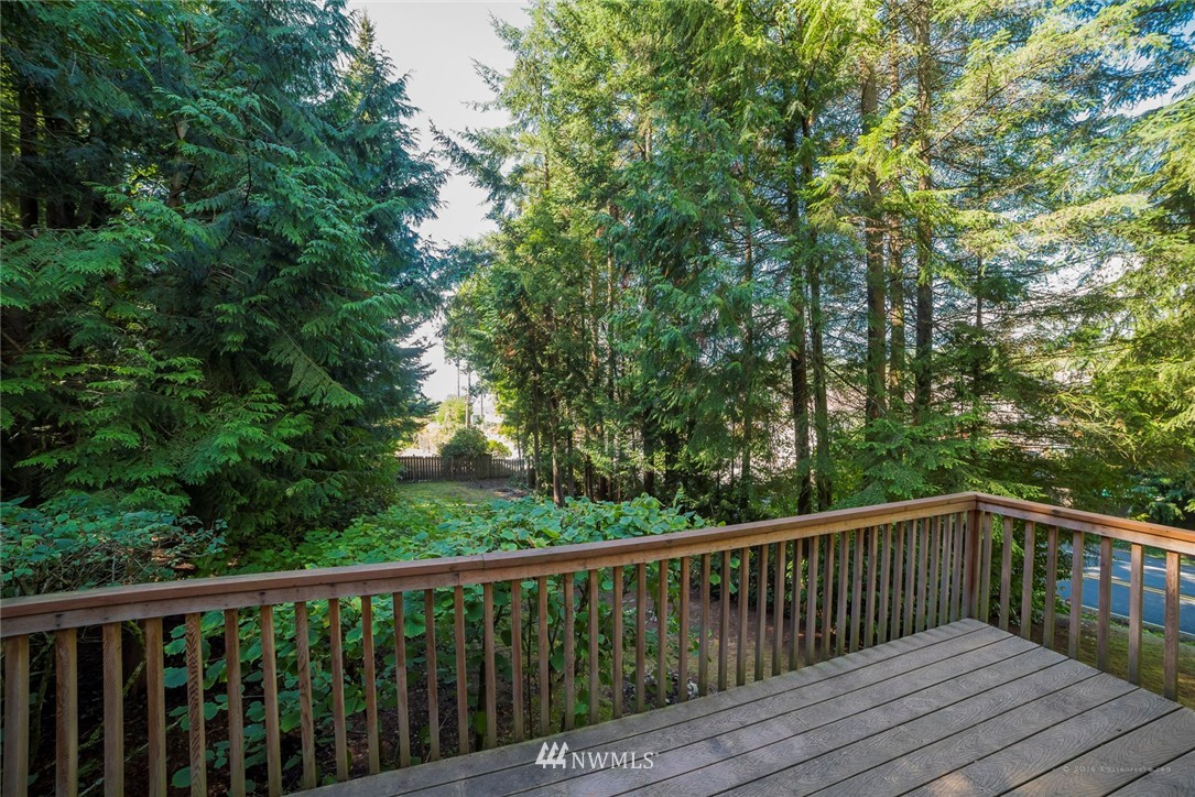 6130 Norma Beach Road Edmonds, WA 98026 - Photo 17 of 22 Gallery Image 17