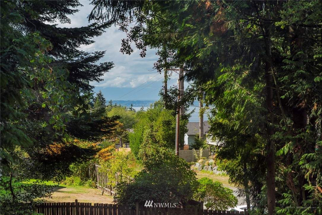 6130 Norma Beach Road Edmonds, WA 98026 - Photo 22 of 22 Gallery Image 22