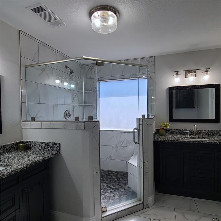 406 Epps Road Palmer, TX 75152 - Photo 15 of 36 a kitchen with a stove and a refrigerator