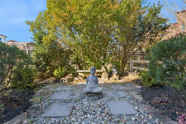 $789,000 | 56 Stonegate Drive | Grasmere