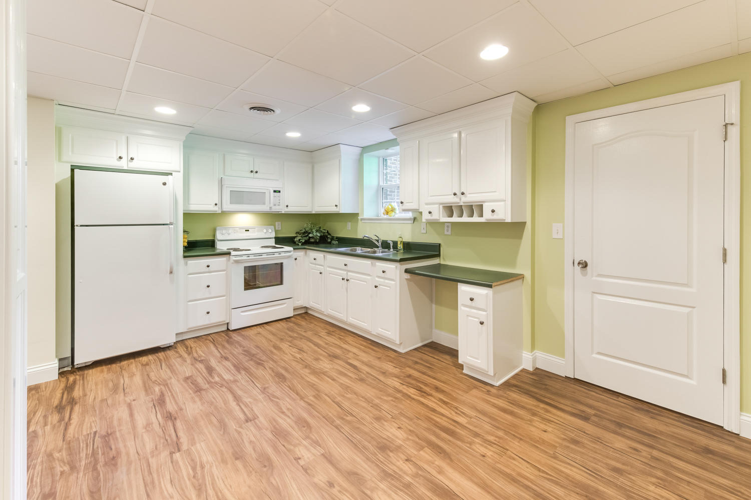 4530 McDonald Road Apison, TN 37302 - Photo 36 of 50 Basement Kitchen