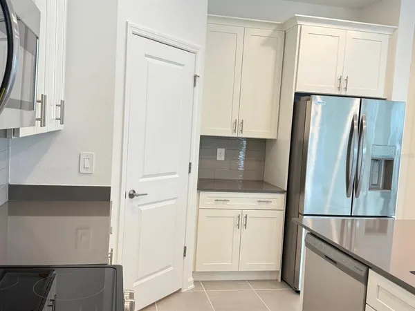 $2,200 | 4271 Curacao Place, Kissimmee, FL 34758