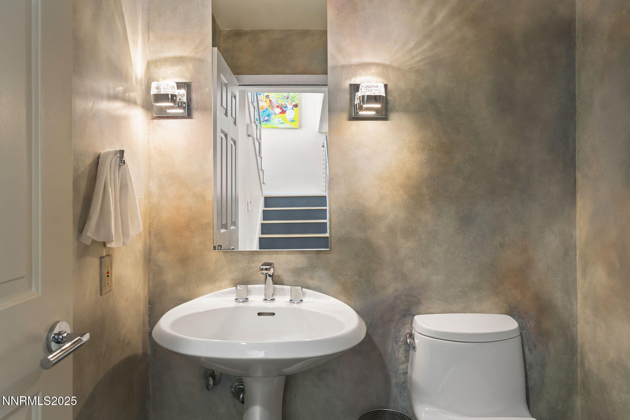 6302 Green Ranch Road Reno, NV 89519 - Photo 10 of 26 a bathroom with a sink a toilet and mirror