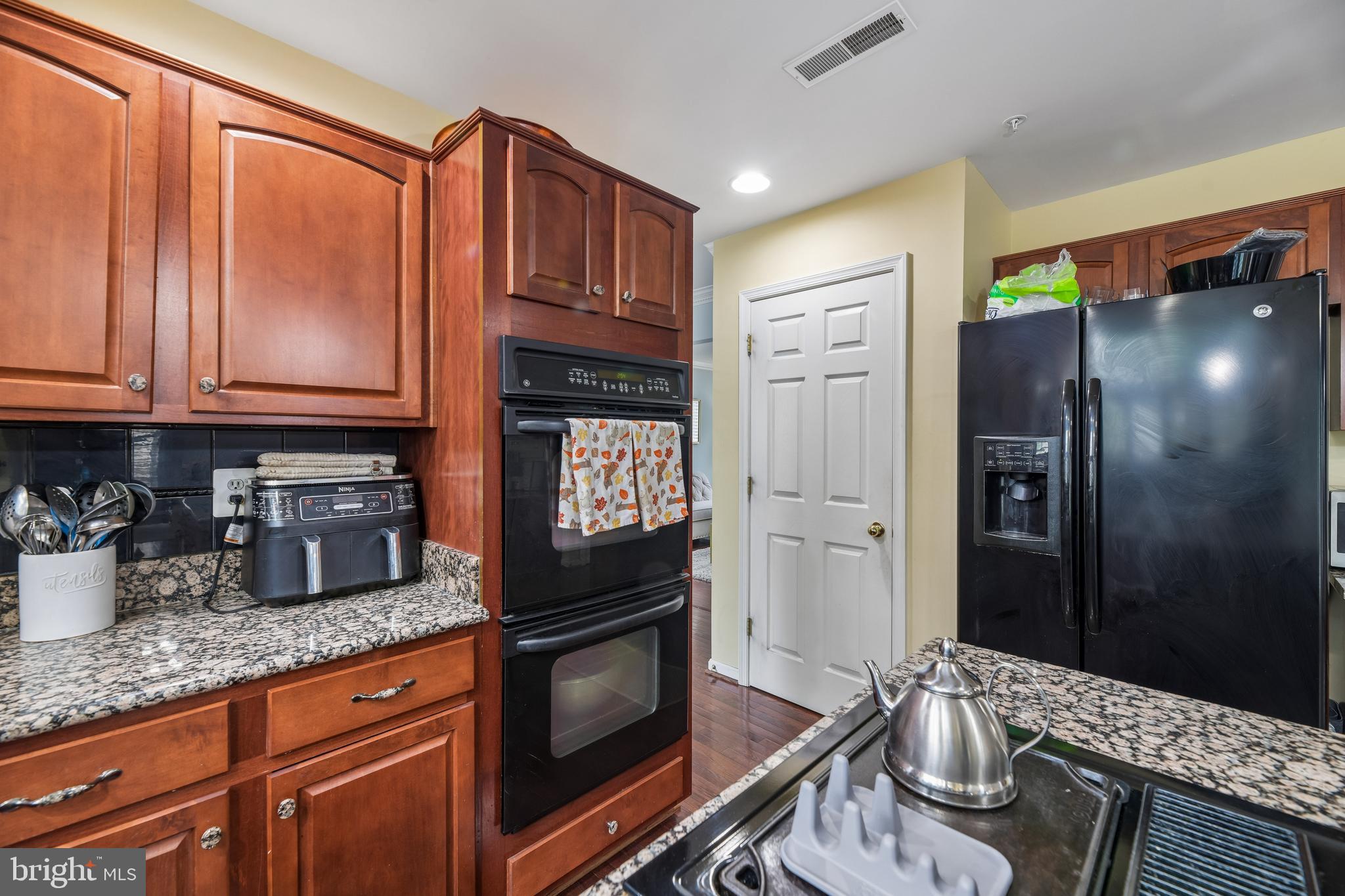 16116 Eckhart Road Bowie, MD 20716 - Photo 20 of 93 Kitchen