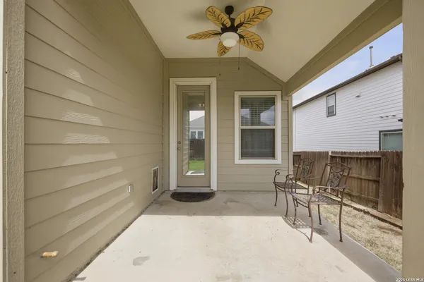 $2,200 | 6572 Mason Valley, Schertz, TX 78108