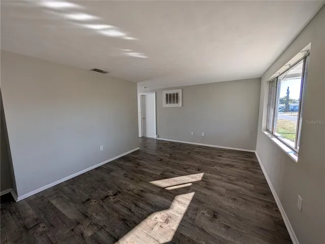 $1,400 | 7201 Rhinebeck Drive, Port Richey, FL 34668