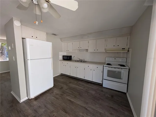 $1,400 | 7201 Rhinebeck Drive, Port Richey, FL 34668