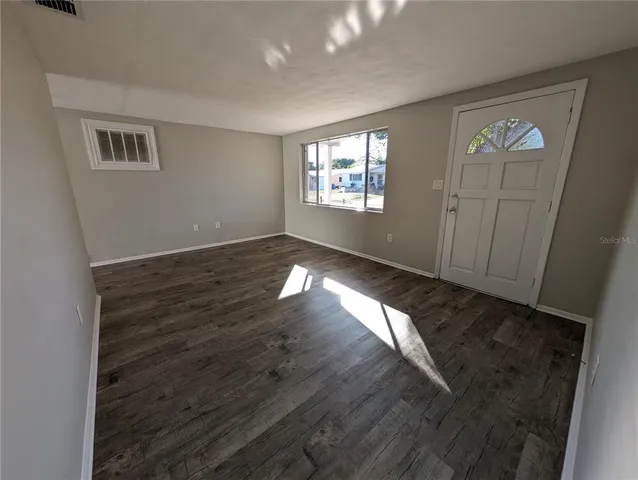 $1,400 | 7201 Rhinebeck Drive, Port Richey, FL 34668