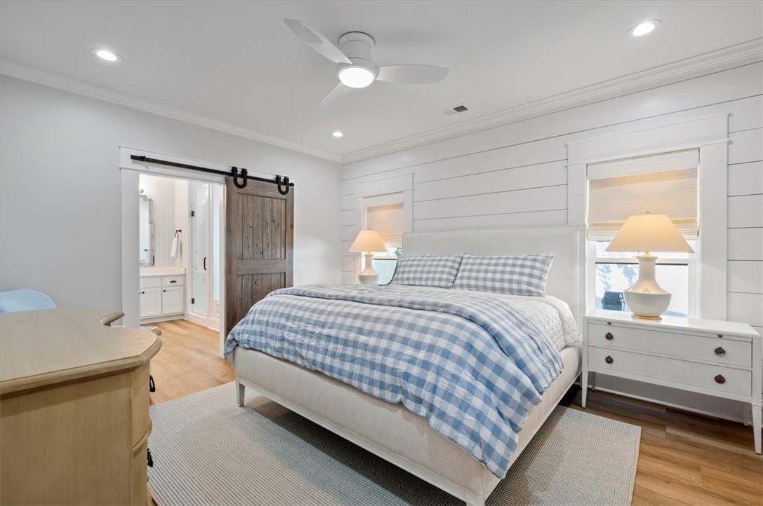 409 Kelsall Avenue St. Simons Island, GA 31522 - Photo 19 of 54 Primary bedroom on Main