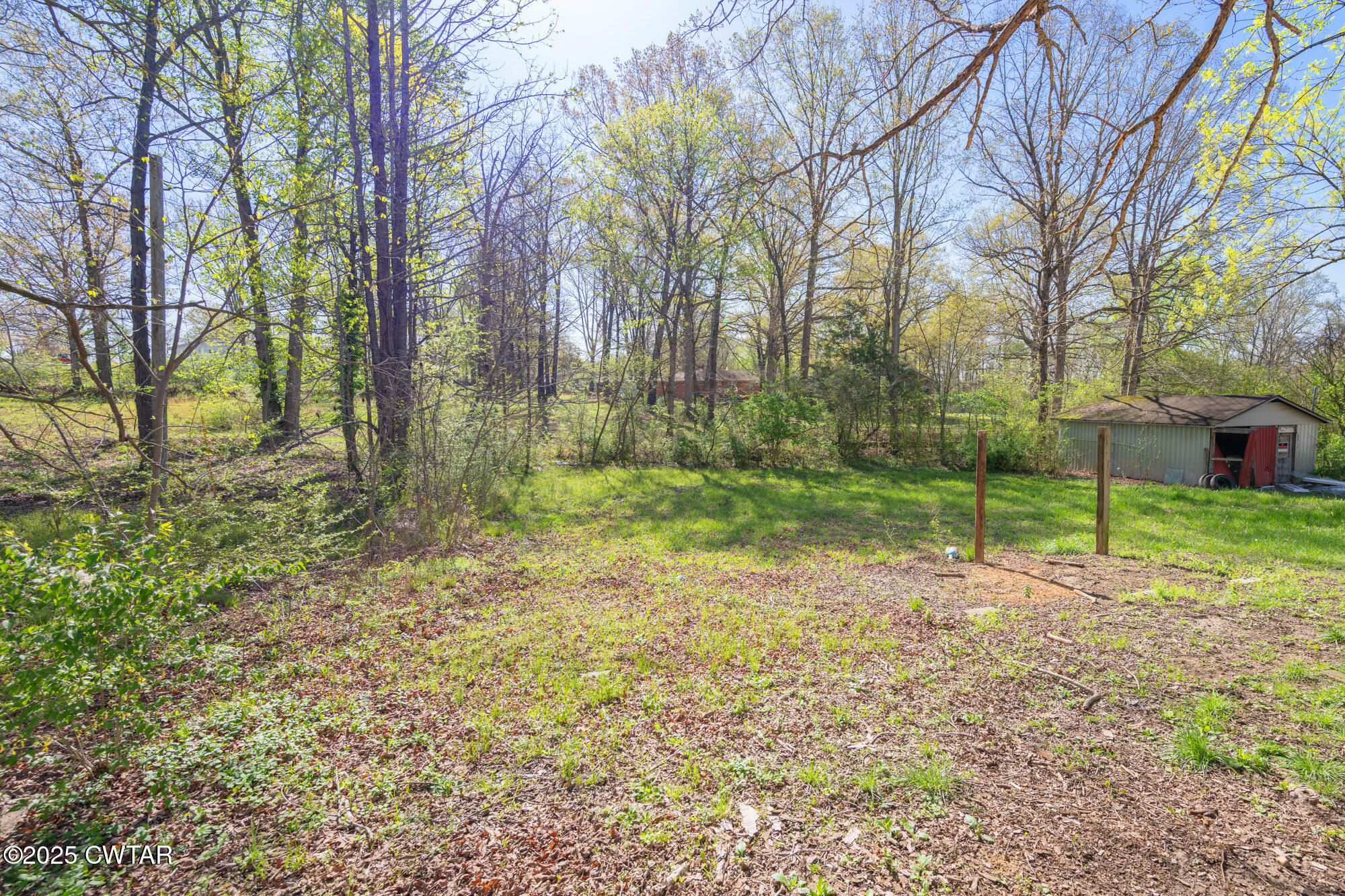 232 Camden Road Parsons, TN 38363 - Photo 21 of 21 DSC_2048
