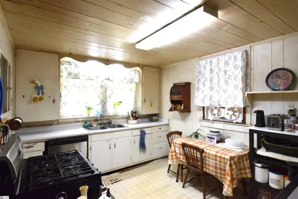 $175,000 | 2809 Pelzer Highway, Easley, SC 29642