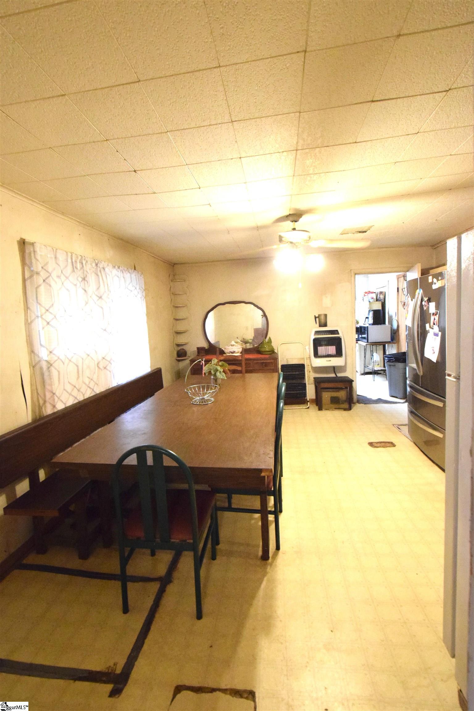 2809 Pelzer Highway Easley, SC 29642 - Photo 3 of 13