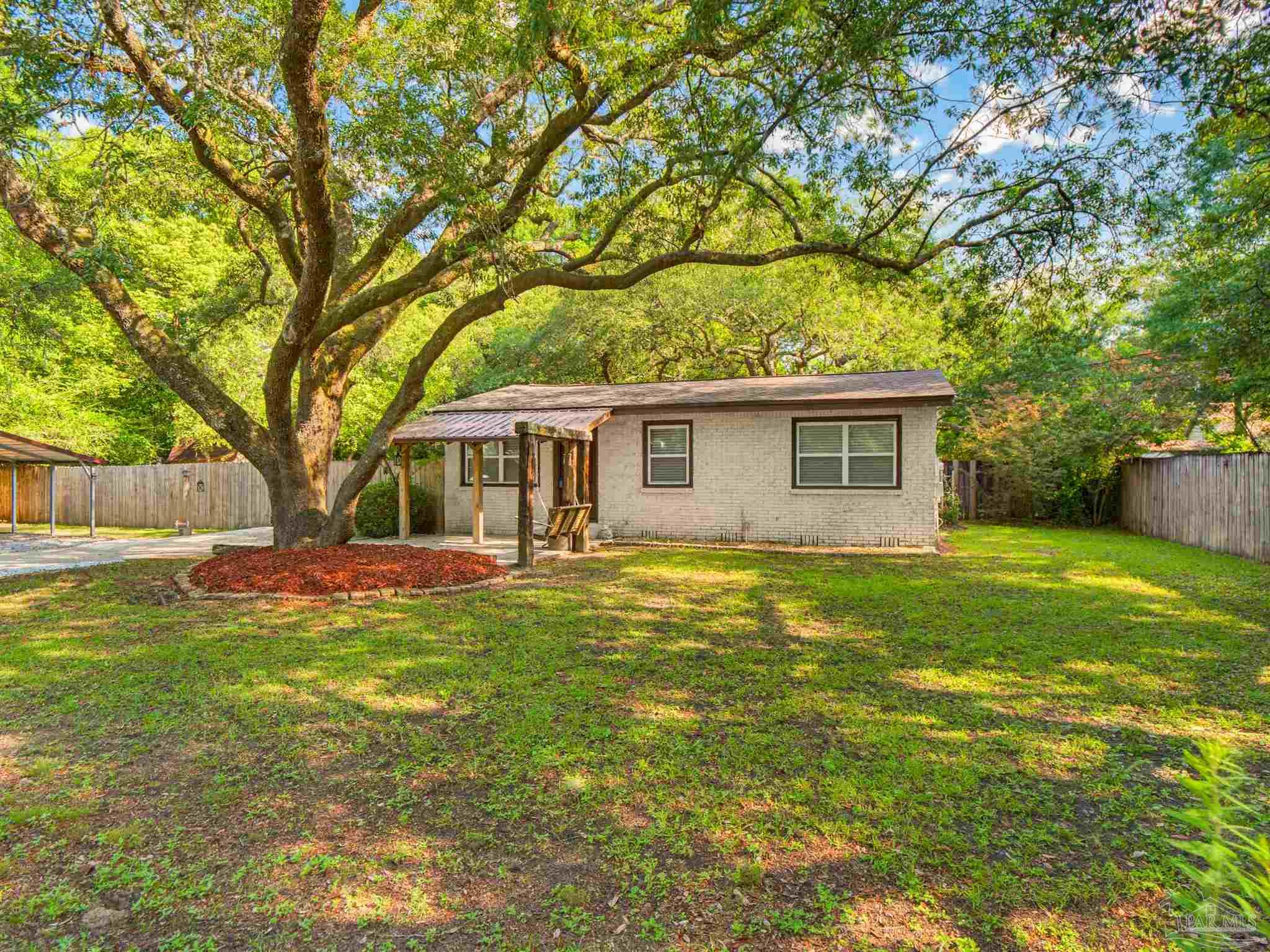 7220 Beverly Street Milton, FL 32583 - Photo 1 of 27