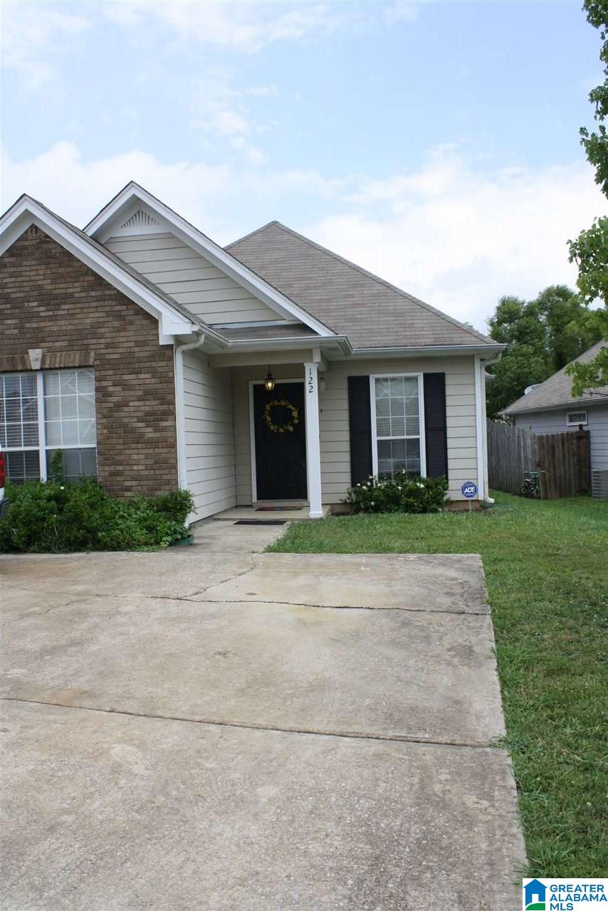 122 Mayfair Lane Calera, AL 35040 - Photo 3 of 21