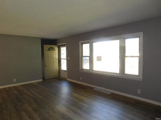 2115 South Arlington Road Muncie, IN 47302 - Photo 3 of 14 Gallery Image 3