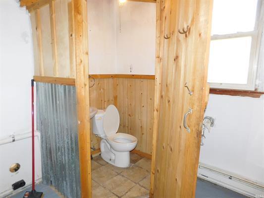 2115 South Arlington Road Muncie, IN 47302 - Photo 10 of 14 Gallery Image 10