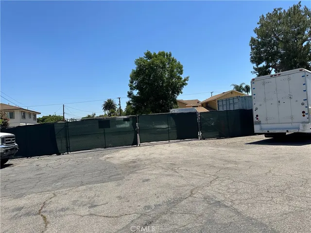 a car parked in front of a house