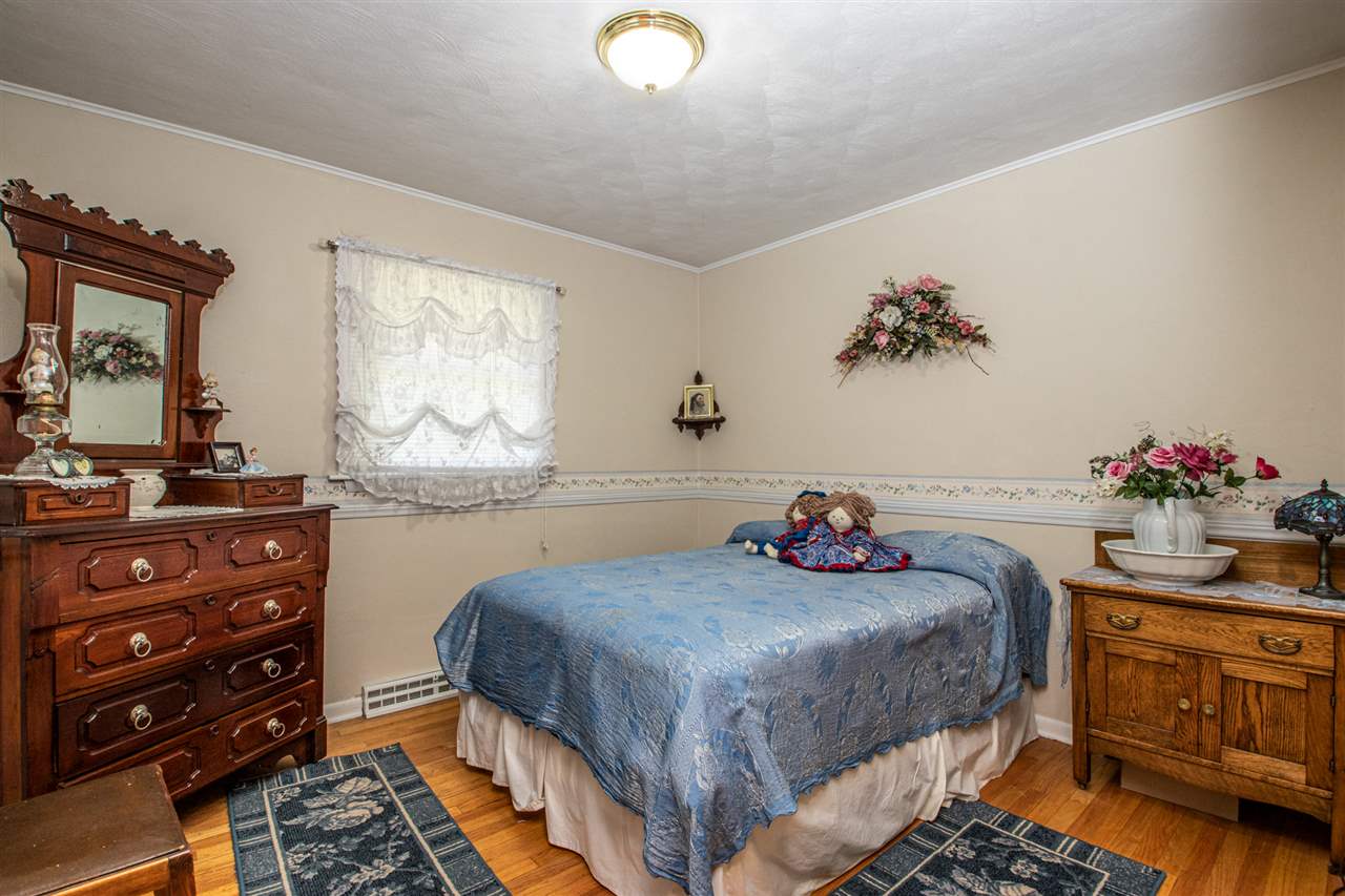 5809 Hillsbrough Road Rockford, IL 61109 - Photo 13 of 25 Gallery Image 13