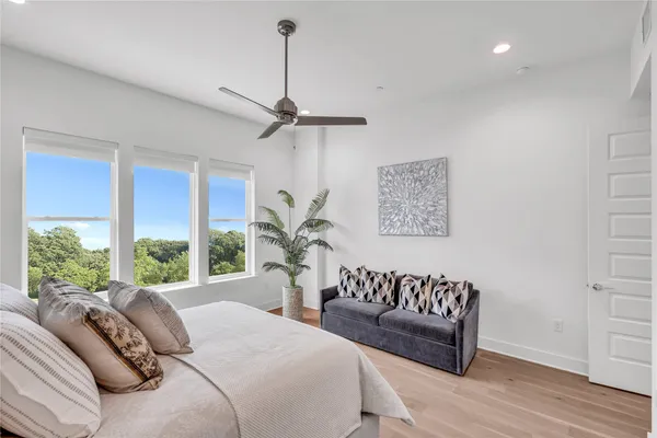 $699,000 | 2505 Bluebonnet Lane, Unit 5, Austin, TX 78704