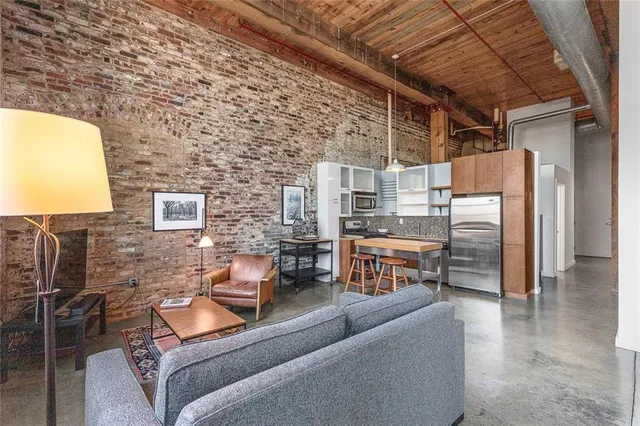 $295,000 | 170 Boulevard Southeast, Unit H301, Atlanta, GA 30312