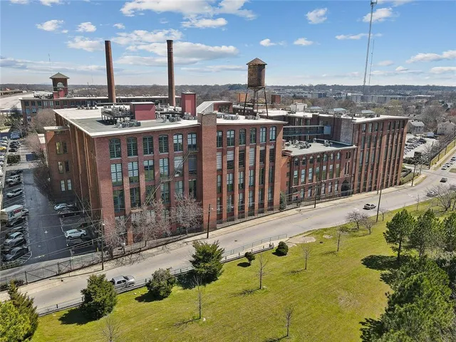 $295,000 | 170 Boulevard Southeast, Unit H301, Atlanta, GA 30312