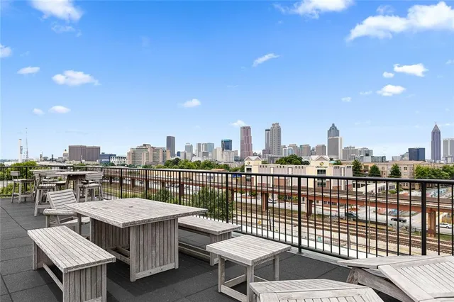 $295,000 | 170 Boulevard Southeast, Unit H301, Atlanta, GA 30312