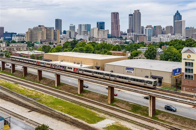 $295,000 | 170 Boulevard Southeast, Unit H301, Atlanta, GA 30312