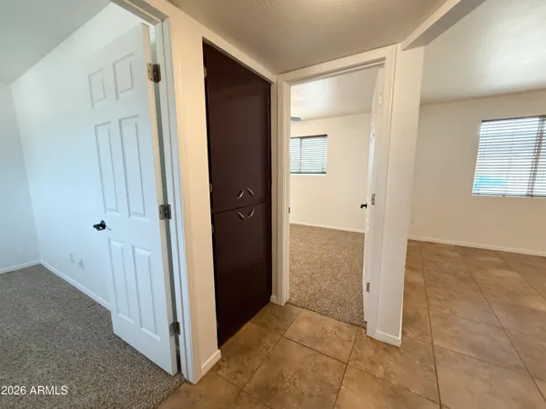 $1,250 | 512 North Valley Drive, Unit 1, Apache Junction, AZ 85120