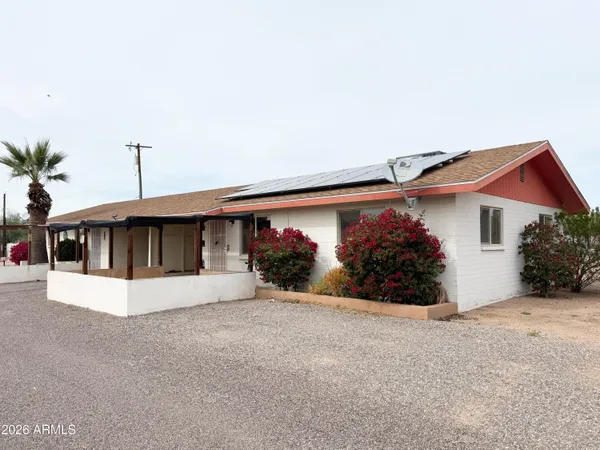 $1,250 | 512 North Valley Drive, Unit 1, Apache Junction, AZ 85120