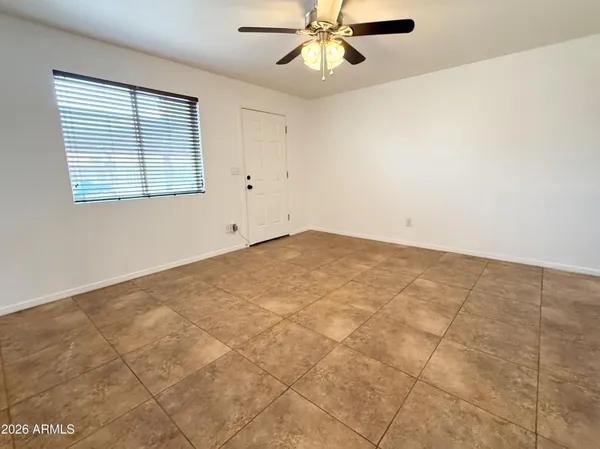 $1,250 | 512 North Valley Drive, Unit 1, Apache Junction, AZ 85120