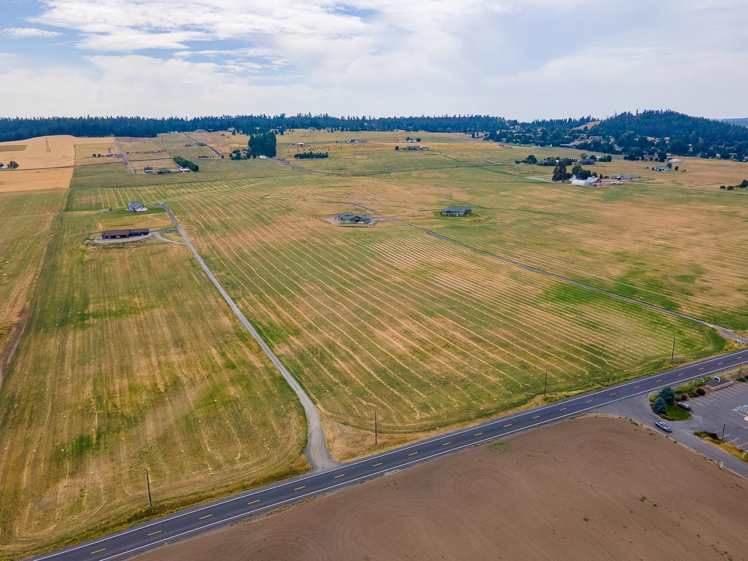 57-xx East Peone Road Mead, WA 99021 - Photo 2 of 18 Gallery Image 2
