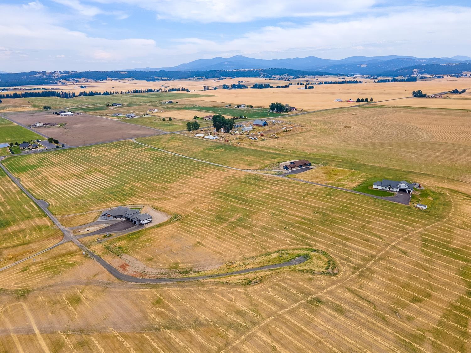 57-xx East Peone Road Mead, WA 99021 - Photo 4 of 18 Gallery Image 4