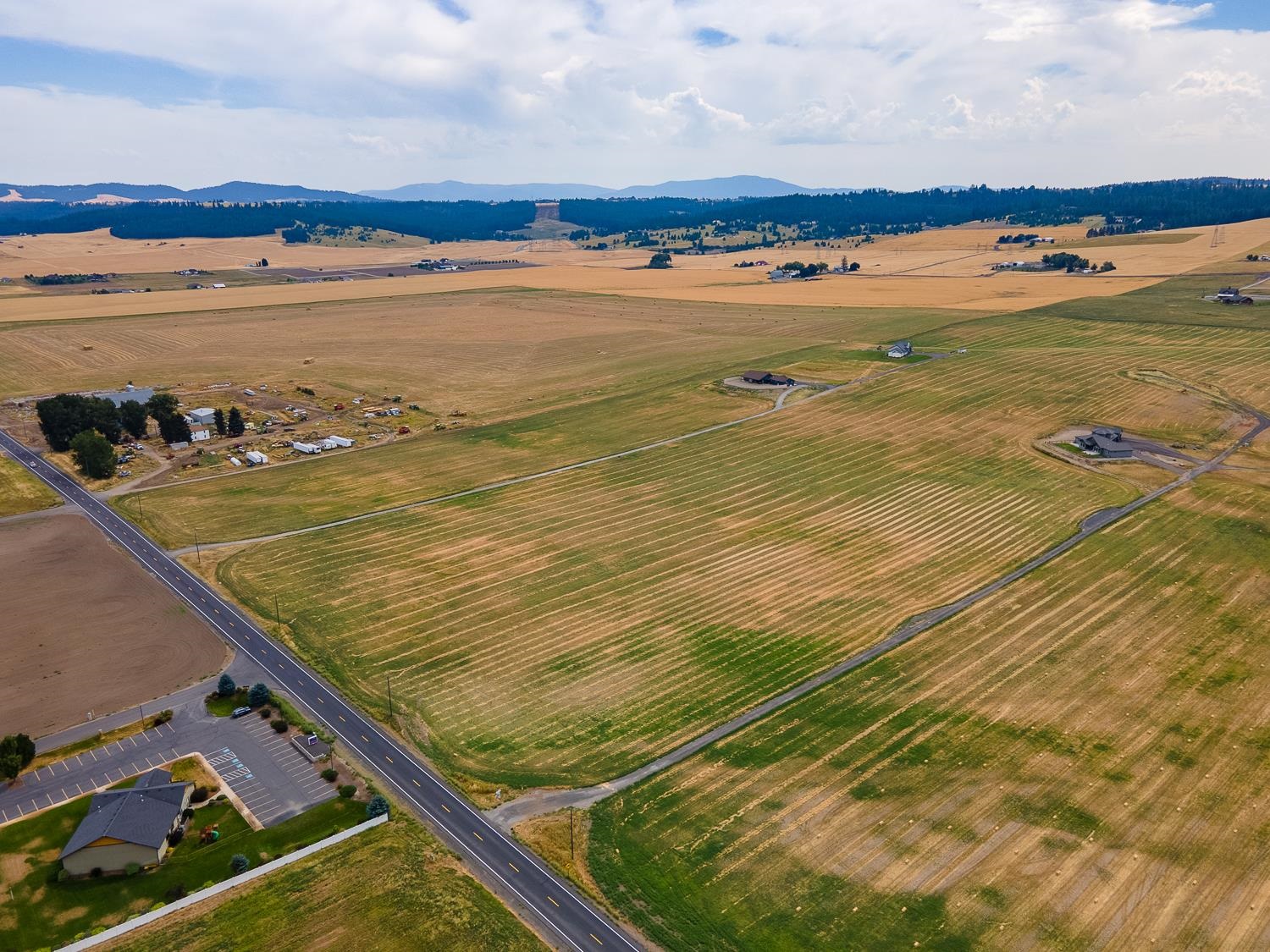 57-xx East Peone Road Mead, WA 99021 - Photo 9 of 18 Gallery Image 9