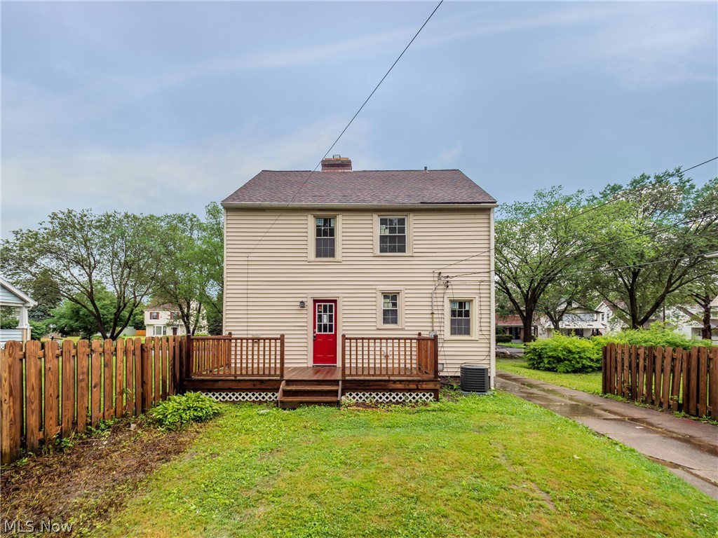 3699 Chelton Road Cleveland, OH 44120 - Photo 19 of 20