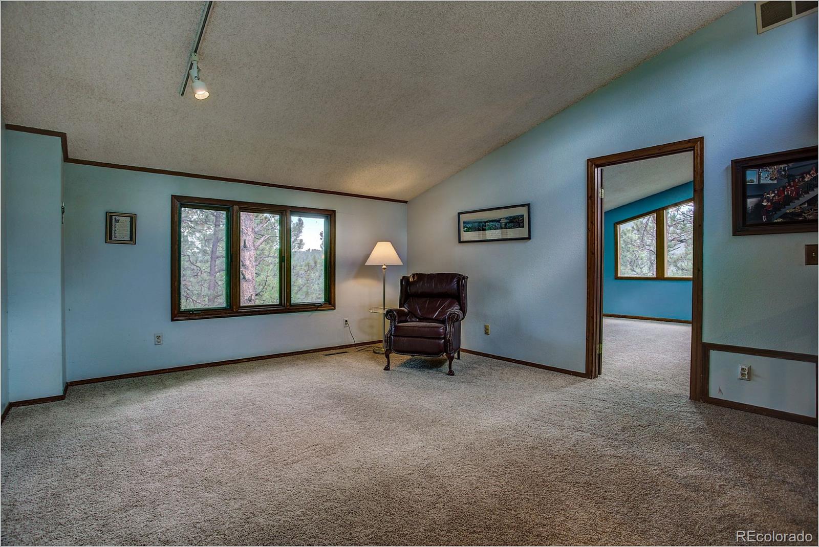 21901 Rinconada Road Morrison, CO 80465 - Photo 18 of 34 Gallery Image 18